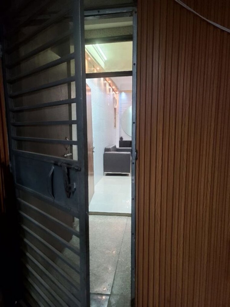 Bathroom, jawahar nagar 2 Bedroom 800 Sq.Ft. Builder Floor In Jawahar Nagar Delhi 10383374