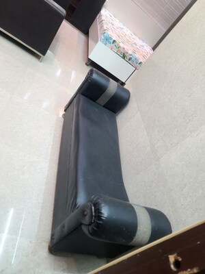 Furnished Amenities in 2 BHK Builder Floor at Jawahar Nagar – for Sale