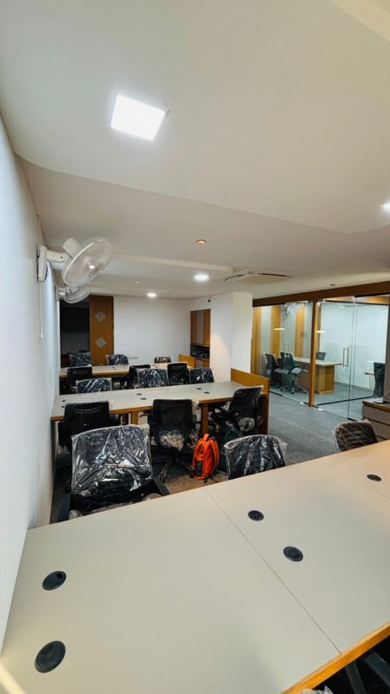 Team Area, gota Commercial Office Space 1500 Sq.Ft. In Gota Ahmedabad 10383406