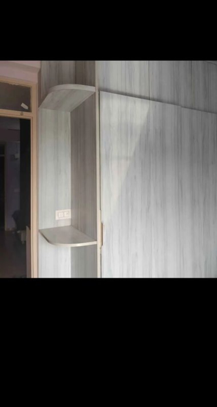 Room, rof-aalayas 2 Bedroom 556 Sq.Ft. Apartment In Sector 102 Gurgaon 10383437