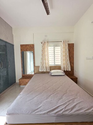 Room in 2 BHK Builder Floor at Iti Layout – for Rent