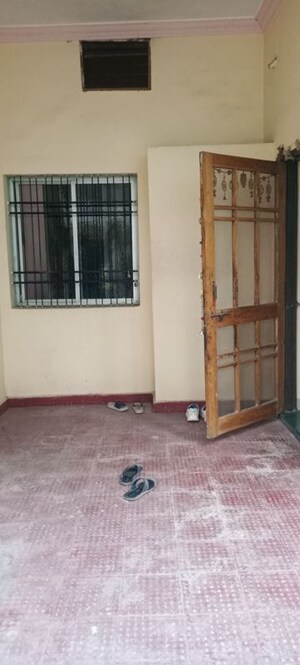 Room in 2 BHK Independent House at Moudhapara – for Sale