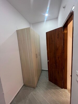 Room in 3 BHK Independent House at Laxman Chowk – for Sale
