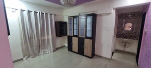 Room in 2 BHK Apartment at Disha Horizon, Viman Nagar – for Rent