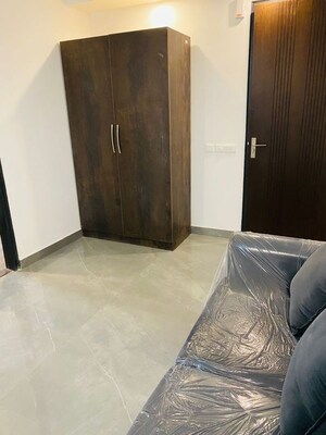 Bedroom in 2 BHK Builder Floor at Sector 46 – for Rent