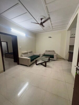 Team Area in 2 BHK Builder Floor at Sector 46 – for Rent