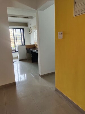 Room in 2 BHK Apartment at Jai Bhavani Nagar – for Rent