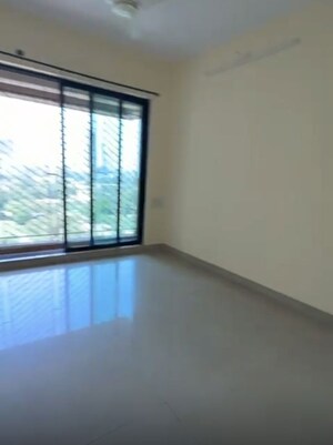 Room in 3 BHK Apartment at Tharwani Riviera, Kharghar – for Sale