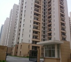 3.5 BHK + Servant Room Apartment For Sale in Jaypee Green Kosmos Phase II