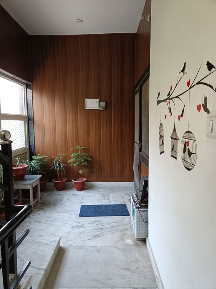 Living Room, chaitanya vihar 2 Bedroom 950 Sq.Ft. Builder Floor In Chaitanya Vihar Vrindavan 10383498
