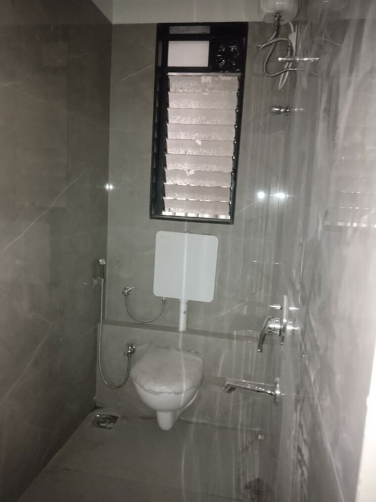 Bathroom, sandesh nagar 1 Bedroom 400 Sq.Ft. Apartment In Sandesh Nagar Mumbai 10383560