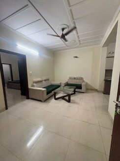 2 BHK Builder Floor For Rent in Medi City