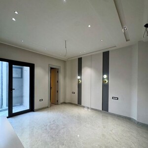 Room in 3 BHK Builder Floor at New Industrial Township 5 – for Sale