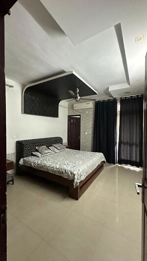 Bedroom in 3 BHK Apartment at Preet Colony – for Rent