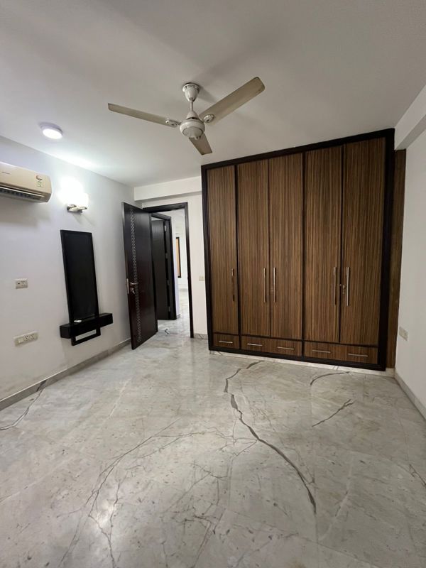2 BHK Builder Floor For Rent in Chittaranjan Park