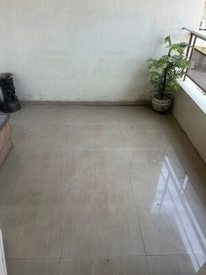 Room in 3 BHK Apartment at Atul Leela Garden, Kalyani Nagar – for Rent