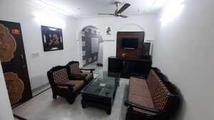 2 BHK Builder Floor For Rent in Anand Niketan