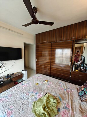 Bedroom in 3 BHK Apartment at Bholenath Chembur Castle, Chembur – for Rent