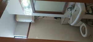 Furnished Amenities in 1 BHK Builder Floor at Khirki Extension – for Rent