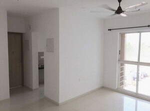 Room in 1 BHK Apartment at Lodha Upper Thane, Anjur – for Sale