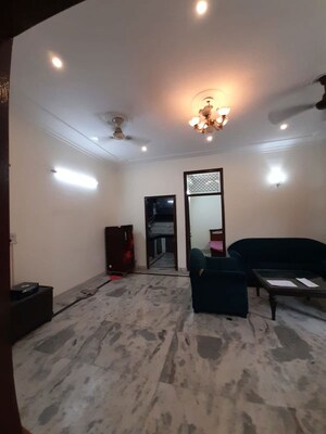 Living Room in 2 BHK Builder Floor at Sector 56 – for Rent