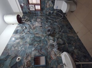 Washroom in 1 BHK Builder Floor at Hsr Layout Sector 3 – for Rent