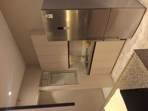 Kitchen in 3 BHK Apartment at Shapoorji Pallonji Sarova, Kandivali East – for Sale