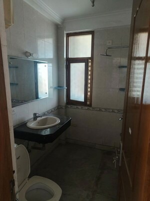 Bathroom in 3 BHK Builder Floor at Sector 42 – for Rent