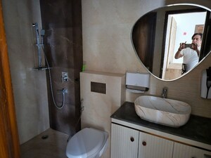 Furnished Amenities in 3 BHK Apartment at Sector 2c Vasundhara – for Sale