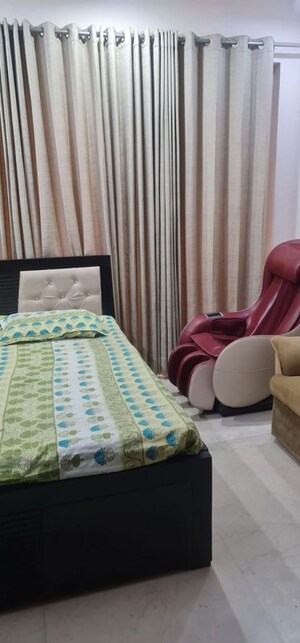 Bedroom in 3 BHK Builder Floor at Sushant Lok I – for Rent