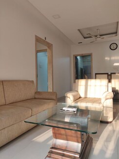 2 BHK Apartment For Rent in Swiss Corner