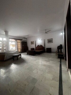 Parking in 4 BHK Builder Floor at Anand Niketan – for Rent