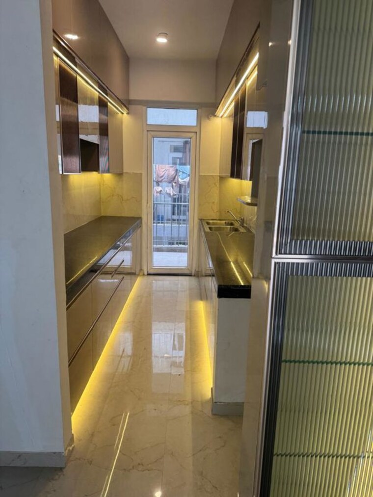 undefined, smart-world-gems 3.5 Bedroom 1365 Sq.Ft. Builder Floor In Sector 89 Gurgaon 10383773