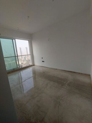 Room in 2 BHK Apartment at Byculla West – for Sale