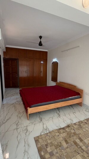 Bedroom in 3 BHK Apartment at Miramar – for Rent