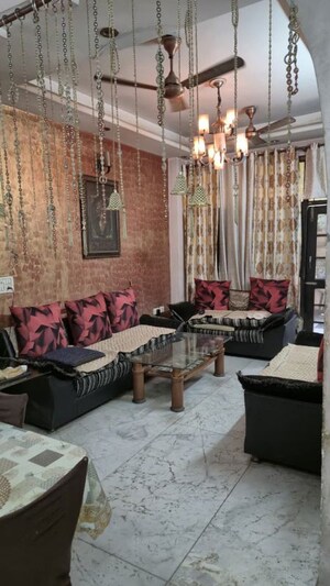 Living Room in 3 BHK Builder Floor at Vasundhara Sector 5 – for Sale