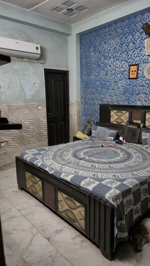 Bedroom in 3 BHK Builder Floor at Vasundhara Sector 5 – for Sale
