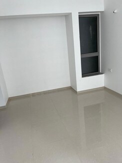2 BHK Apartment For Rent in Kalpataru Immensa B