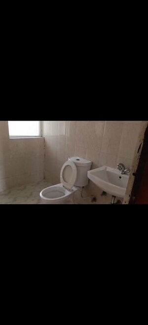 Bathroom in 3 BHK Apartment at Amrapali Leisure Park, Amrapali Leisure Valley – for Rent