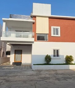 3 BHK + Pooja Room,Study Room,Extra Room Villa For Sale in Singapur
