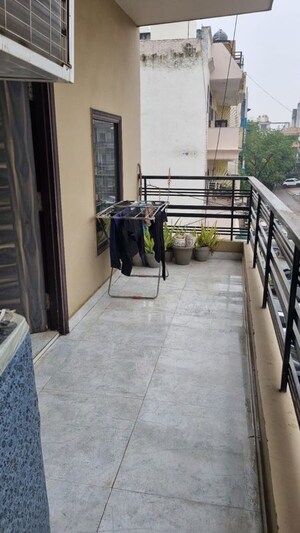 Balcony in 2 BHK Builder Floor at Sector 46 – for Rent
