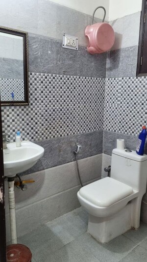 Team Area in 2 BHK Builder Floor at Sector 46 – for Rent