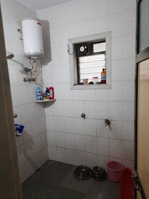 Bathroom in 1 BHK Apartment at Dosti Acres Aster, Wadala East – for Rent