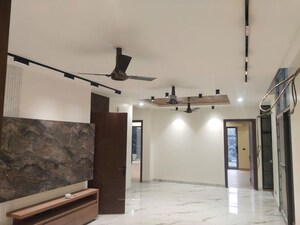 Room in 4 BHK Builder Floor at Anand Lok – for Rent