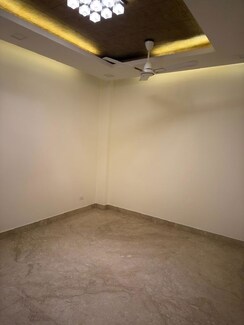 4 BHK + Extra Room Builder Floor For Rent in Anand Lok