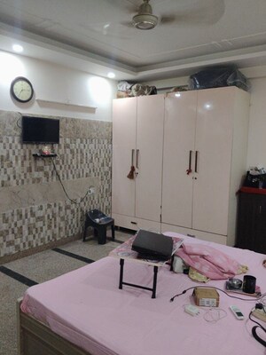 Team Area in 2 BHK Apartment at Suncity Avenue 76, Sector 76 – for Sale