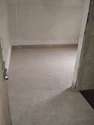 Room in 3 BHK Apartment at Bariatu – for Sale