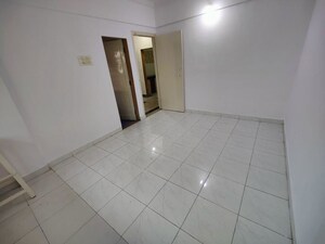 Room in 2 BHK Apartment at Vishwakarma Tower, Kharghar – for Rent