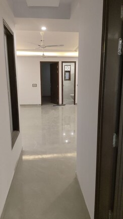 3 BHK Builder Floor For Sale in Chattarpur