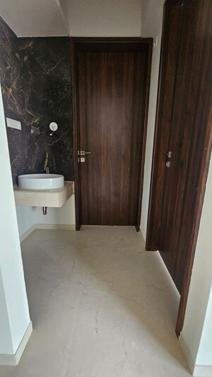 Furnished Amenities in 6 BHK Apartment at SSD Group Sai Miracle, Pimple Saudagar – for Sale